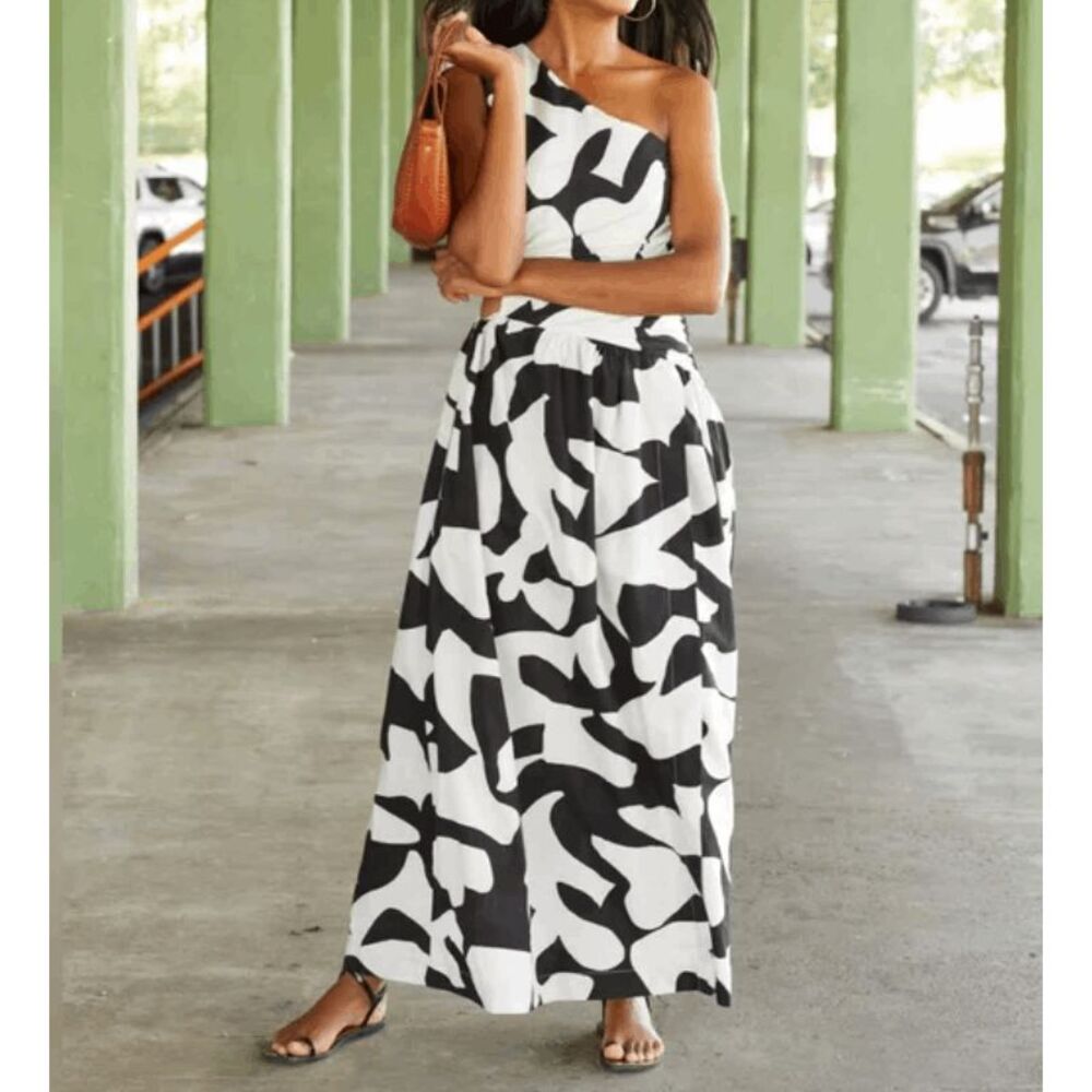 NWT Abercrombie and Fitch One Shoulder Cutout Maxi Dress In Black Abstract Patte